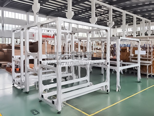 大型非標自動化設(shè)備機架